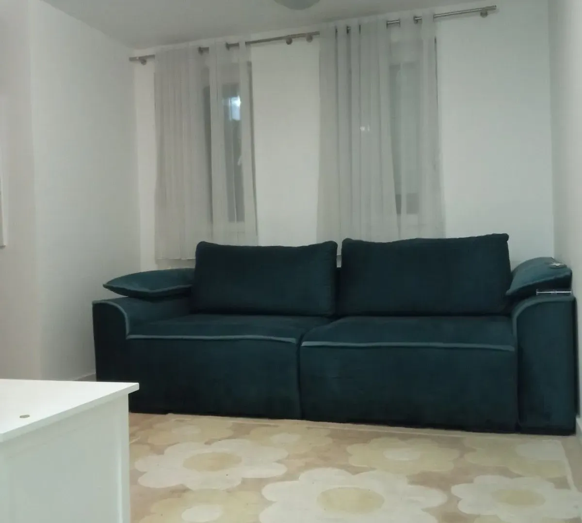 Izdavanje, jednosoban stan, 42m², Centar, Podgorica