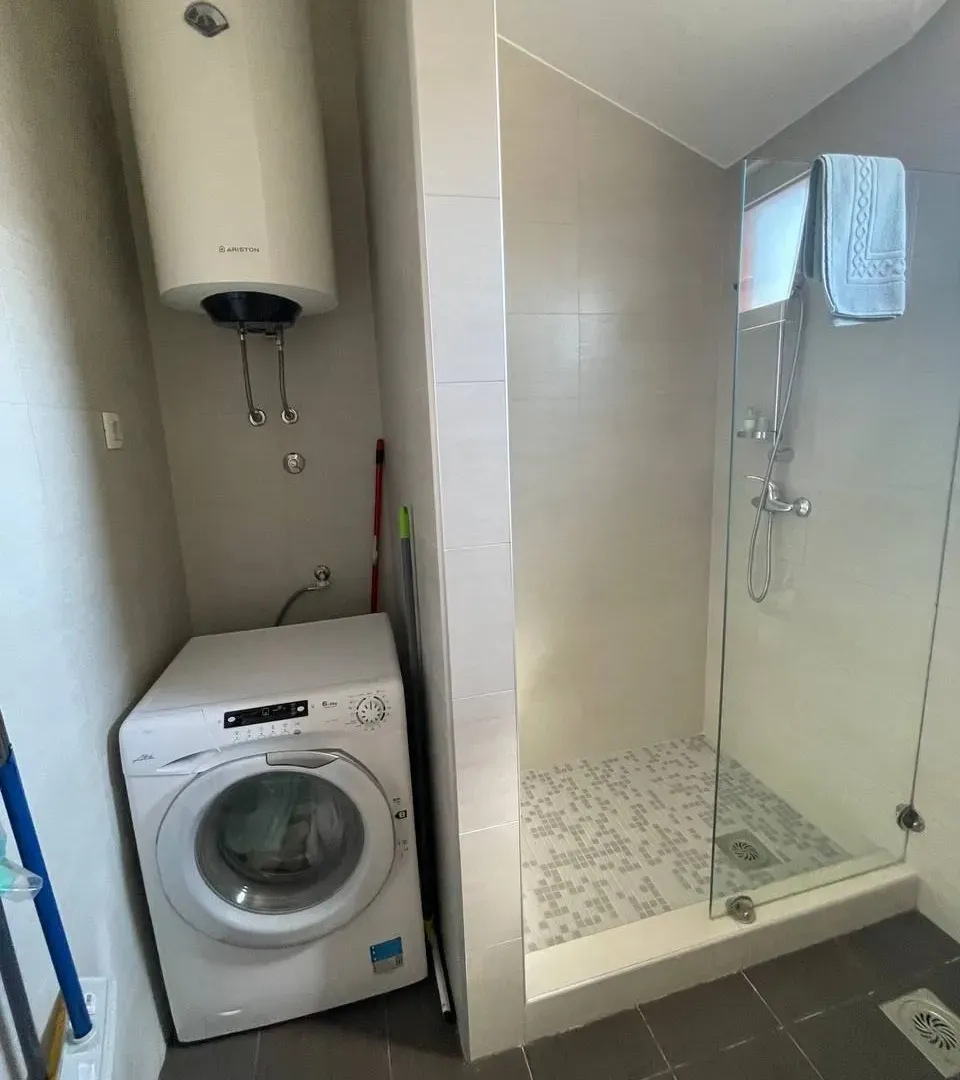 Prodaja, trosoban stan, 72m², Đenovići, Herceg Novi