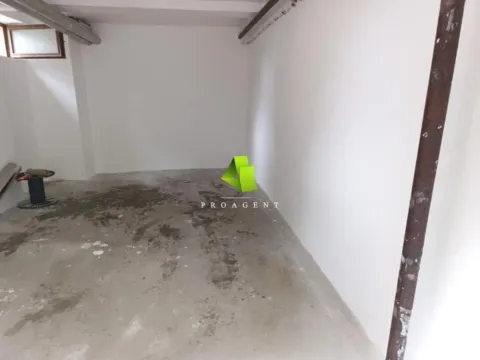 Rent, parking/garage, 16m², Medijana, Niš