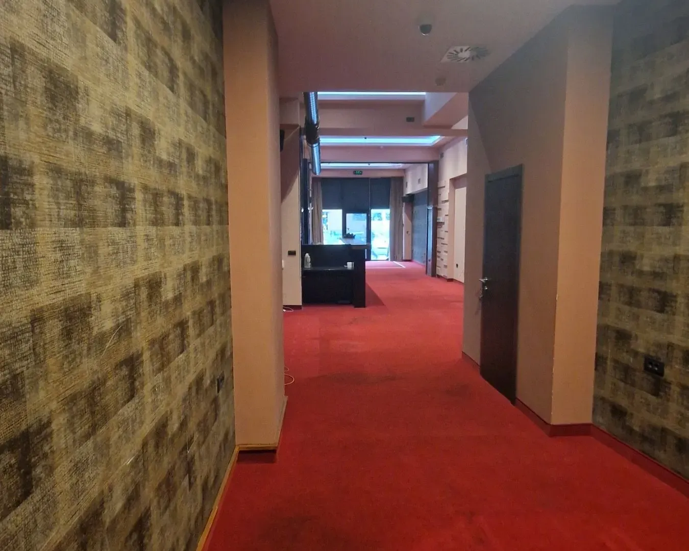 Sale, office space, 215m², Savski Venac, Beograd