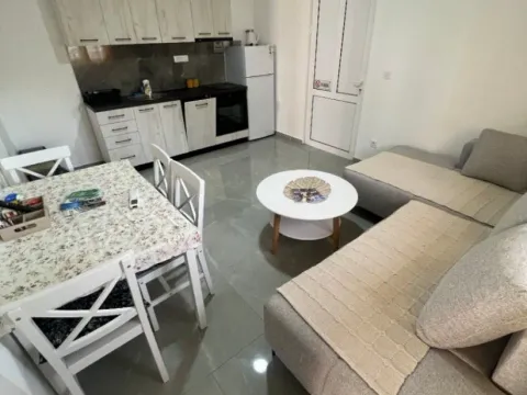 Izdavanje, stan, 38m², Šušanj, Bar - image 8