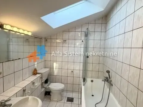 Rent, apartment, 200m², Stari Grad, Beograd - image 24