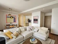 Izdavanje, četvorosoban stan, 120m², Savski Venac, Beograd - image 1