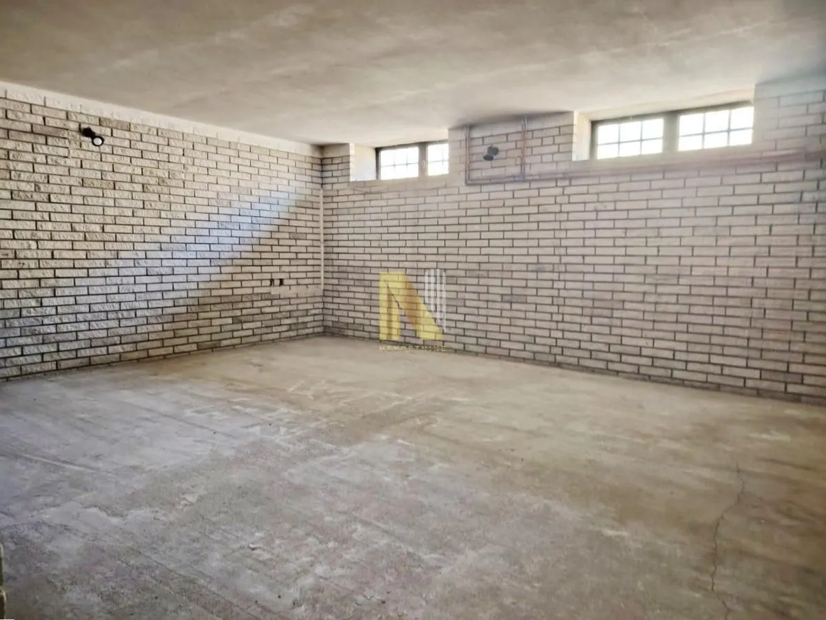 Izdavanje, kuća, 80m², Centar, Novi Sad