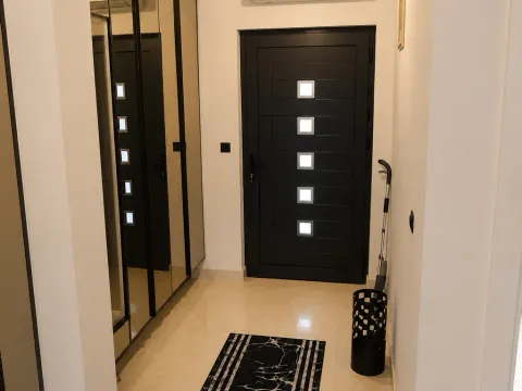 Rent, house, 180m², Gornja Gorica, Podgorica - image 8