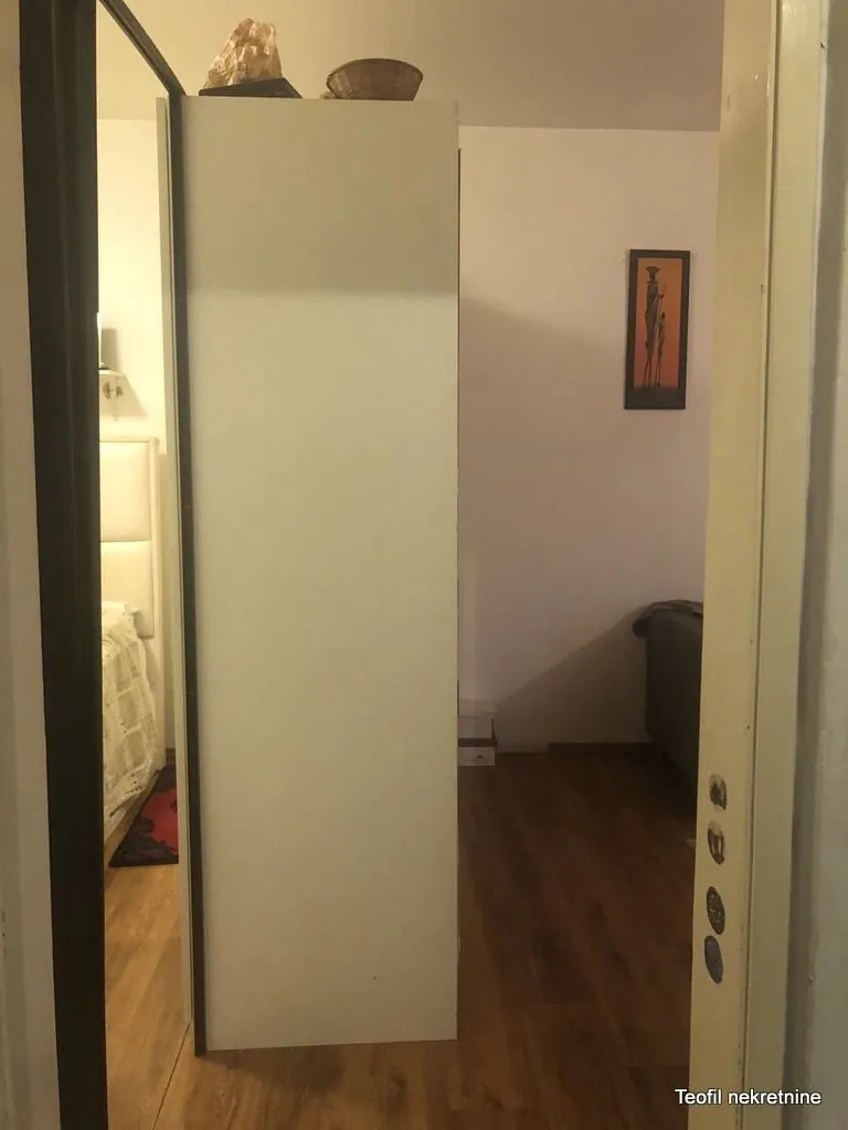Prodaja, dvosoban stan, 60m², Zemun Kej, Zemun Sve Podlokacije