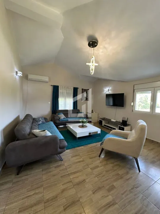 Rent, two bedroom apartment, 120m², Tološi, Podgorica
