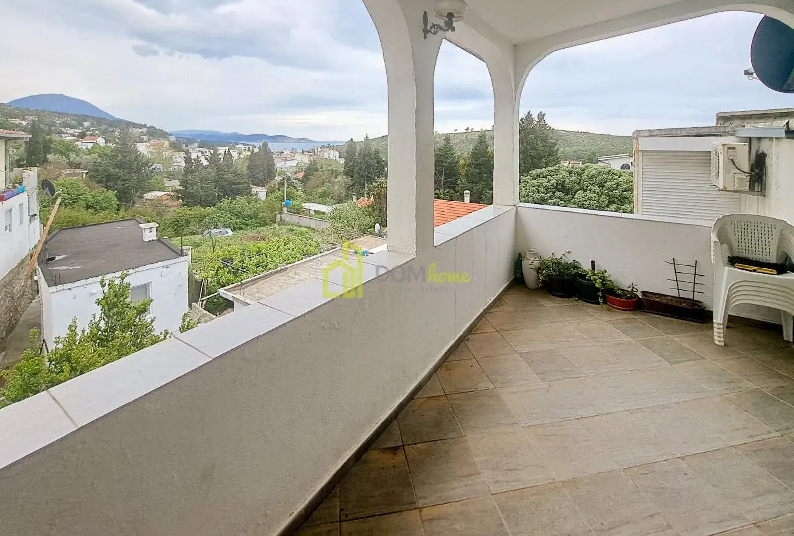 Sale, one bedroom apartment, 100m², Sutomore, Bar