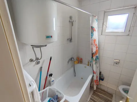 Rent, three bedroom apartment, 60m², Ilino, Bar - image 14