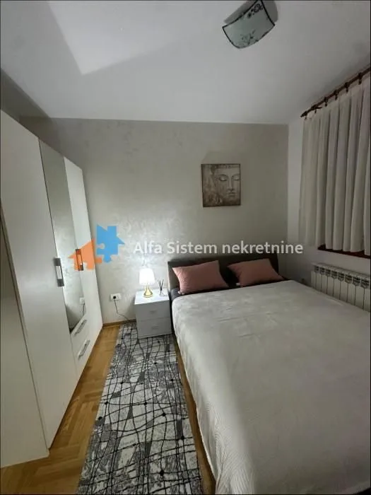 Rent, two bedroom apartment, 50m², Čubura, Beograd