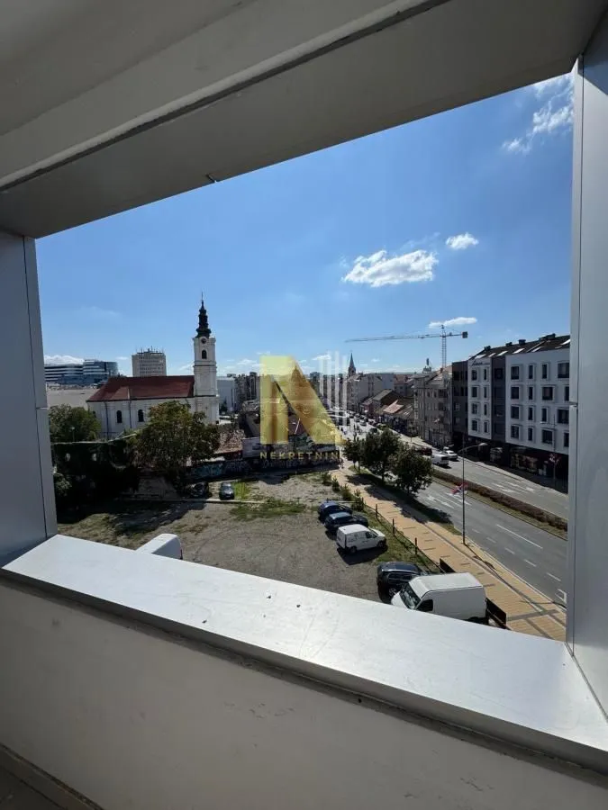 Izdavanje, dvosoban stan, 56m², Novi Sad, Srbija