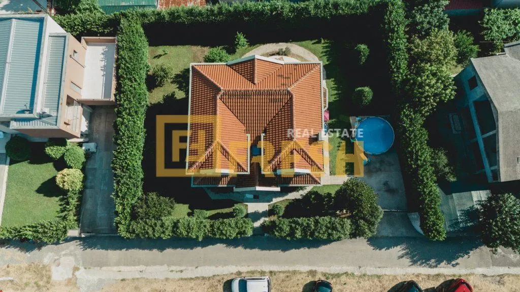 Prodaja, kuća, 253m², Zagorič, Podgorica
