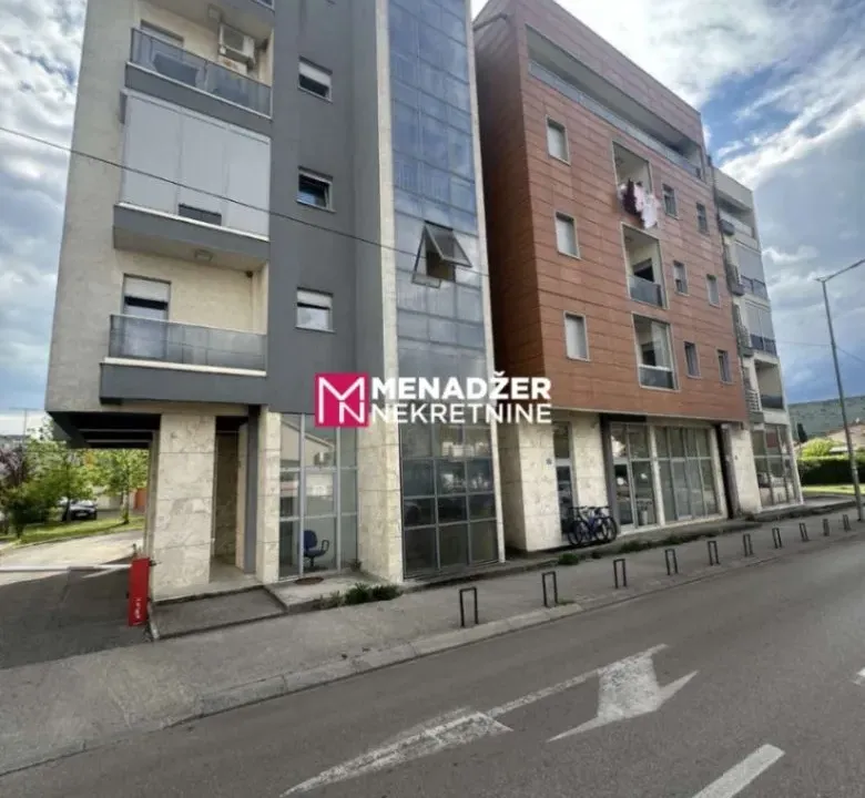 Izdavanje, poslovni prostor, 210m², Nova Dalmatinska, Podgorica