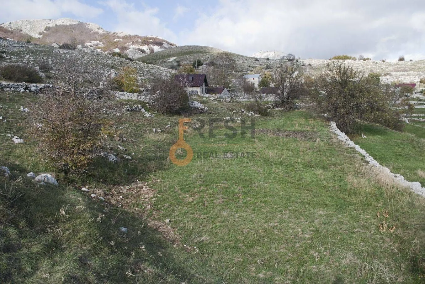 Prodaja, plac, 4307m², Cetinje, Crna Gora