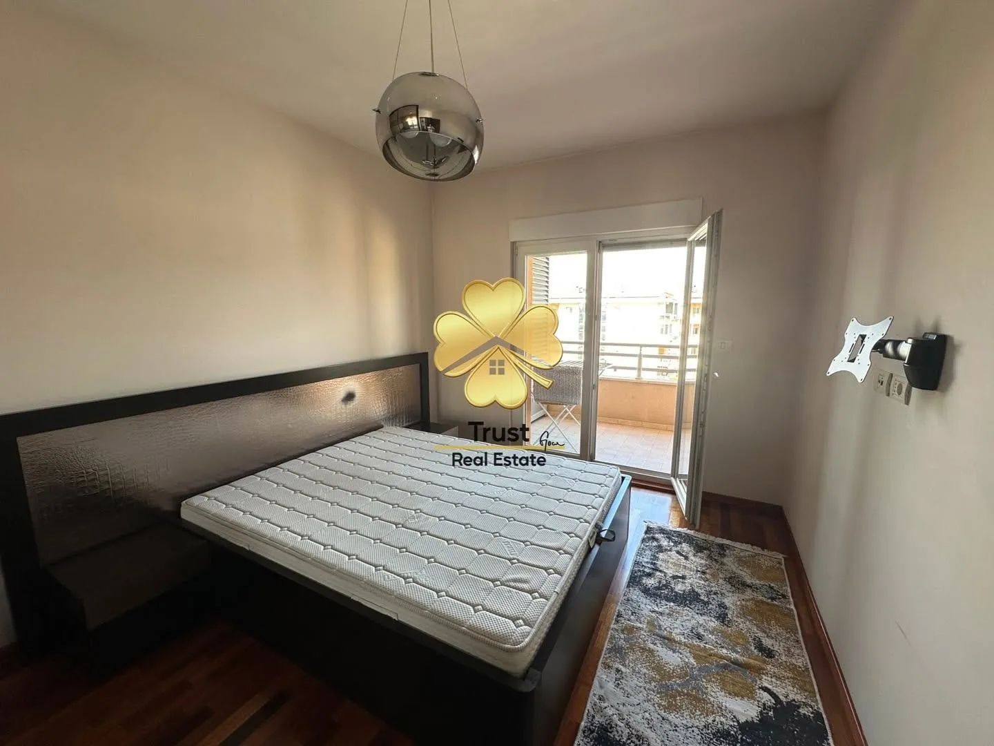 Rent, one bedroom apartment, 53m², City Kvart, Podgorica