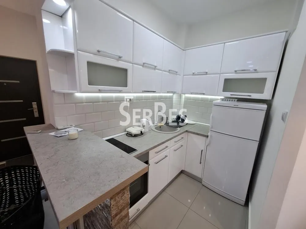 Izdavanje, dvosoban stan, 50m², Spens, Novi Sad Sve Podlokacije