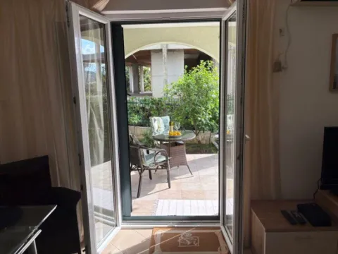 Sale, one bedroom apartment, 48m², Petrovac, Budva - image 5