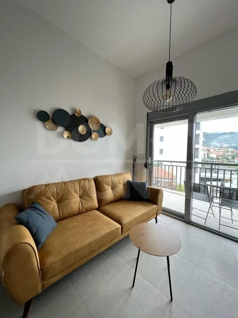 Rent, one bedroom apartment, 46m², Tivat, Crna Gora
