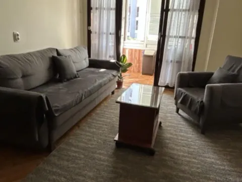 Izdavanje, dvosoban stan, 55m², Preko Morače, Podgorica