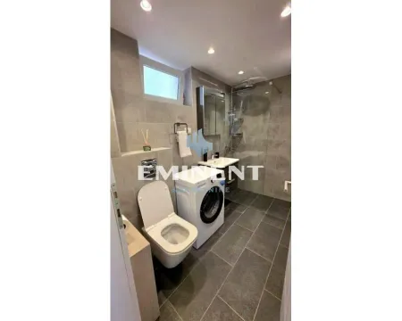 Izdavanje, dvosoban stan, 46m², Slavija, Vračar Sve Podlokacije - image 7
