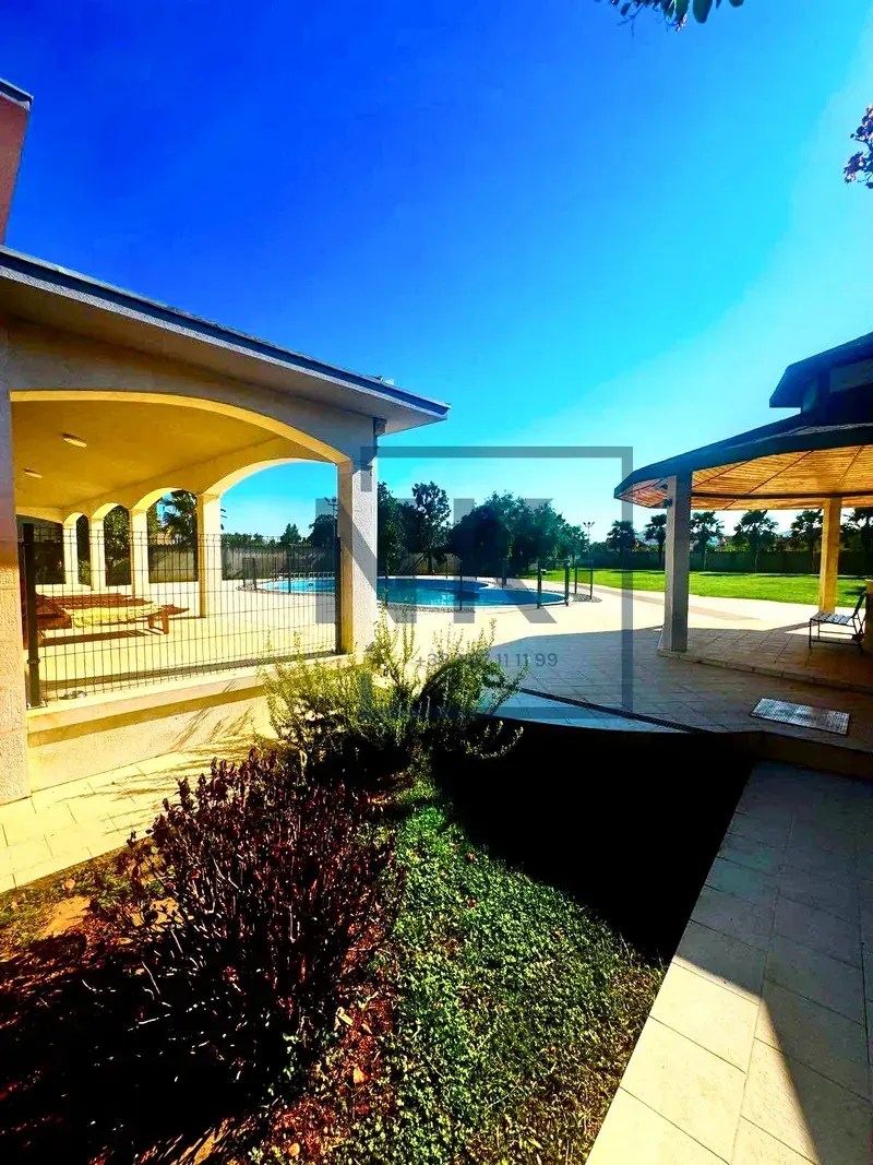 Izdavanje, kuća, 450m², Donja Gorica, Podgorica