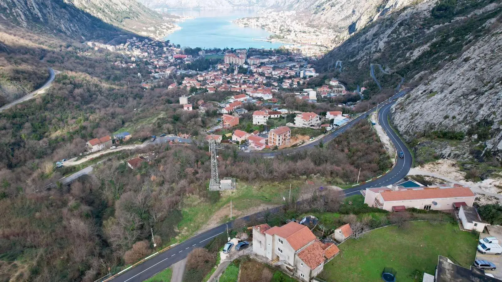 Prodaja, plac, 12000m², Škaljari, Kotor
