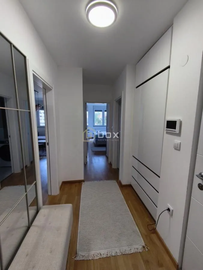 Izdavanje, dvosoban stan, 55m², Medijana, Niš