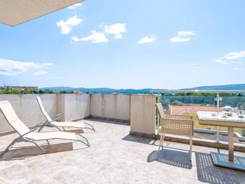 Prodaja, trosoban stan, 116m², Tivat, Crna Gora - image 30