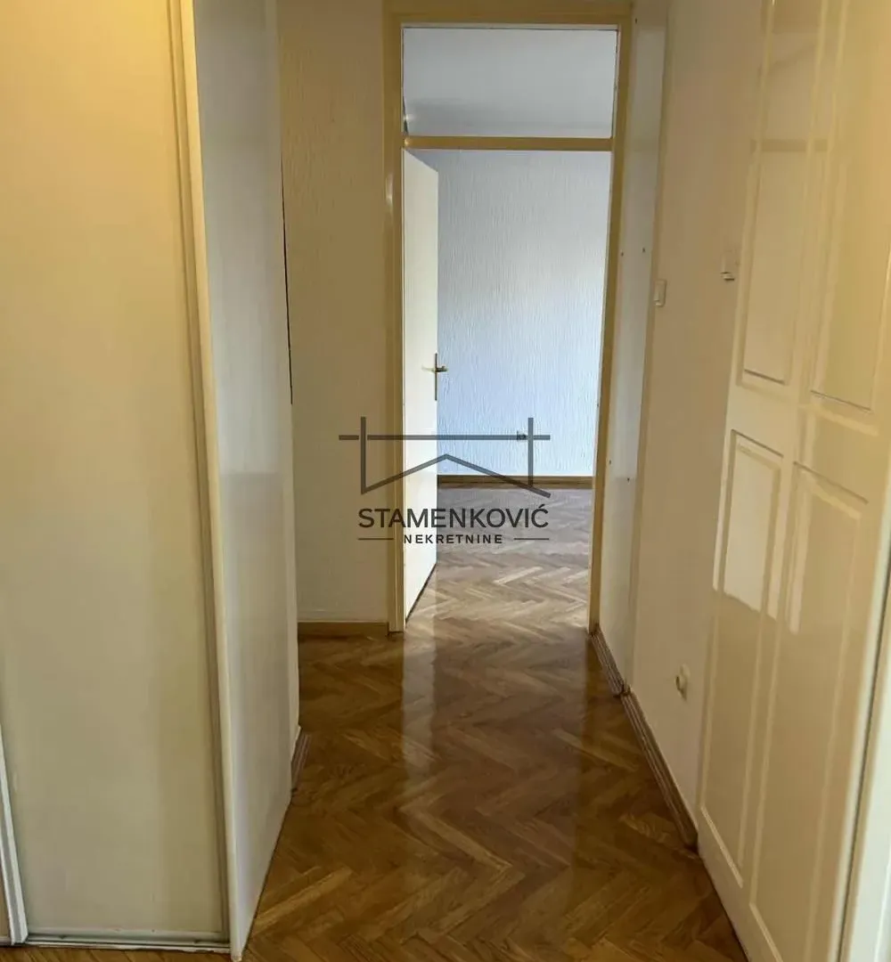 Prodaja, dvosoban stan, 63m², Nova Detelinara, Novi Sad Sve Podlokacije