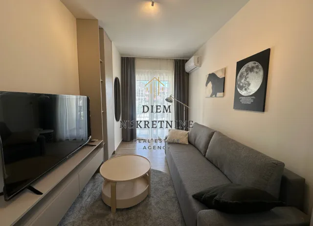 Prodaja, garsonjera, 25m², Pod Kuk, Tivat