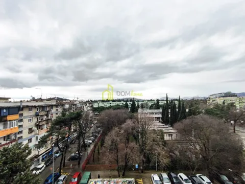 Prodaja, trosoban stan, 109m², Preko Morače, Podgorica - image 5