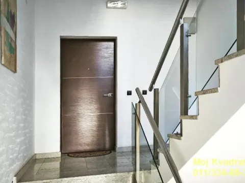 Prodaja, četvorosoban stan, 123m², Čukarica, Beograd - image 18