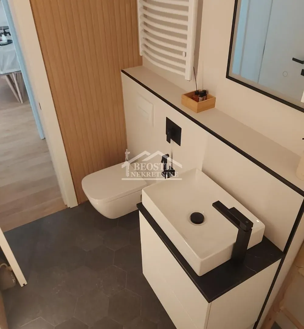 Sale, three bedroom apartment, 74m², Višnjička Banja, Palilula Sve Podlokacije