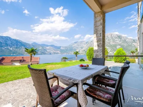 Two Bedroom Apartment for Sale, 68m2, Kostanjica, Kotor