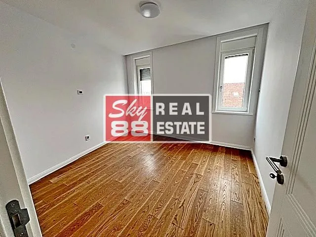 Sale, three bedroom apartment, 71m², Čubura, Beograd
