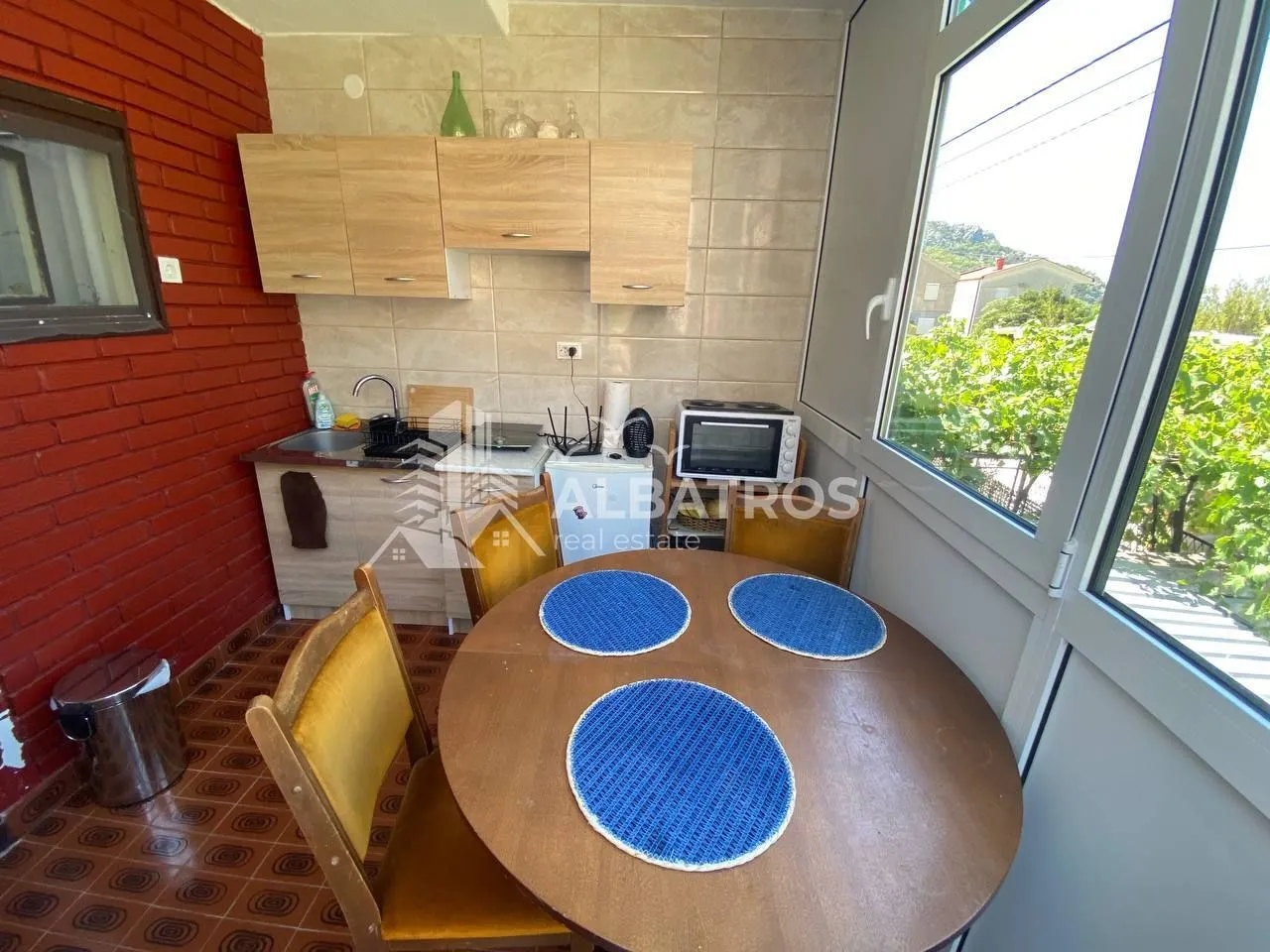 Sale, house, 55m², Sečanj, Srbija