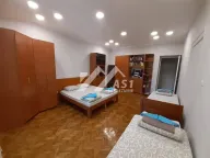 Izdavanje, trosoban stan, 100m², Centar, Novi Sad - image 6