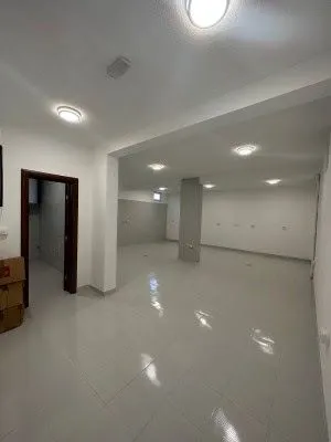 Rent, office space, 144m², Tološi, Podgorica