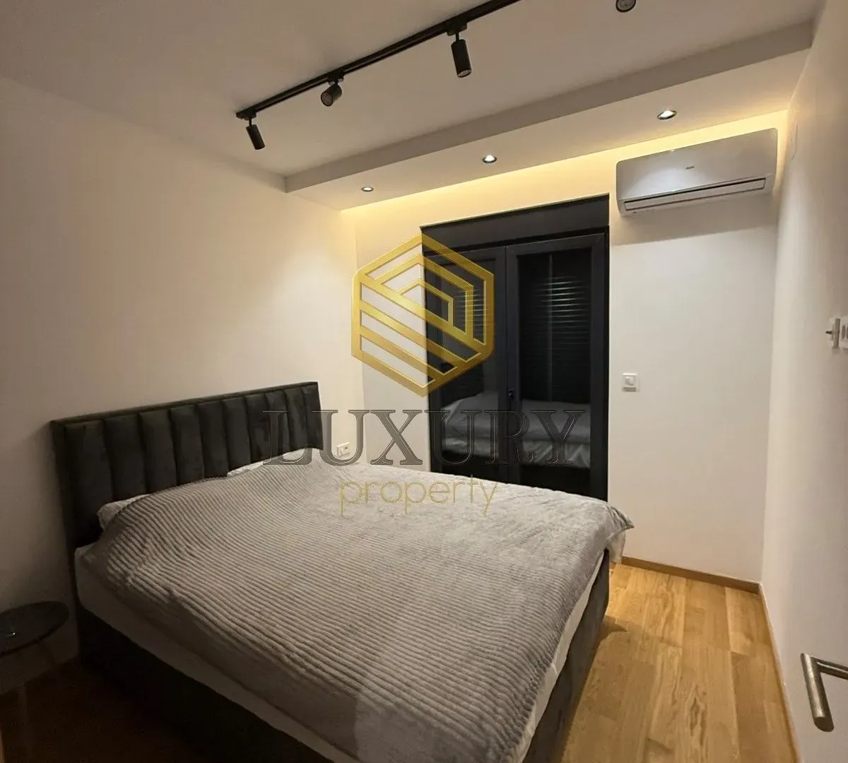 Rent, two bedroom apartment, 53m², City Kvart, Podgorica