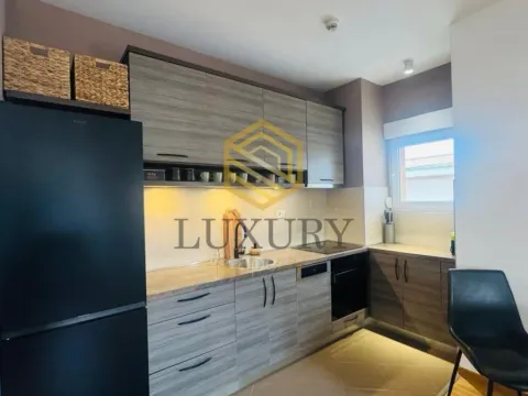 Izdavanje, jednosoban stan, 53m², City Kvart, Podgorica - image 6