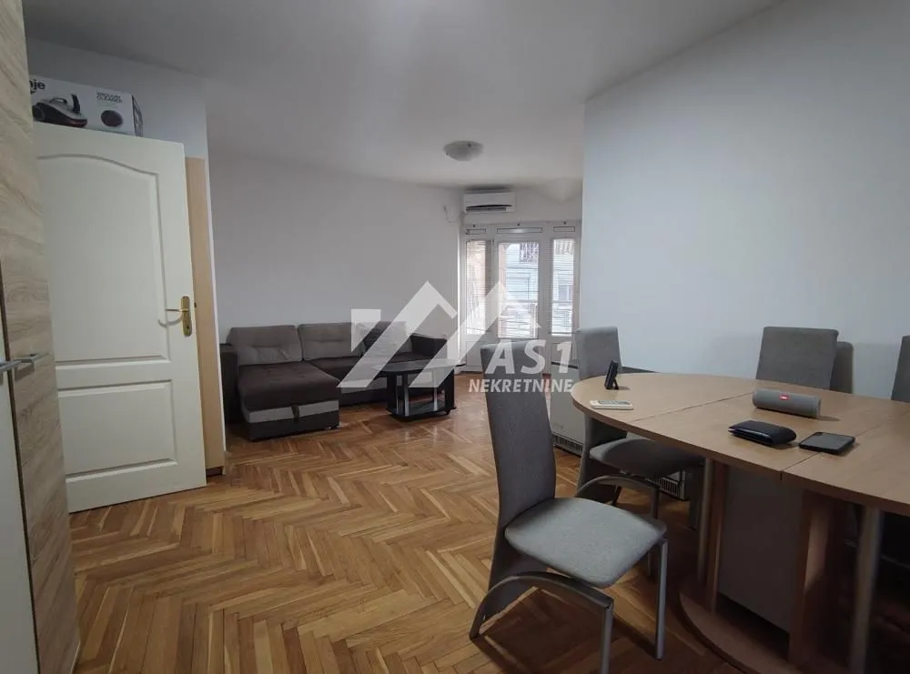 Izdavanje, dvosoban stan, 50m², Novi Sad Sve Podlokacije, Novi Sad
