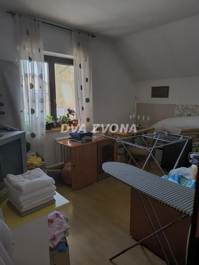 Prodaja, kuća, 360m², Adice, Novi Sad Sve Podlokacije