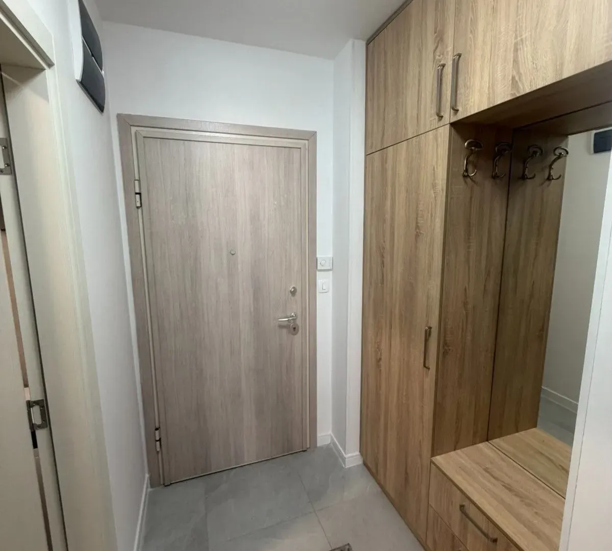Rent, one bedroom apartment, 49m², Central Point, Podgorica