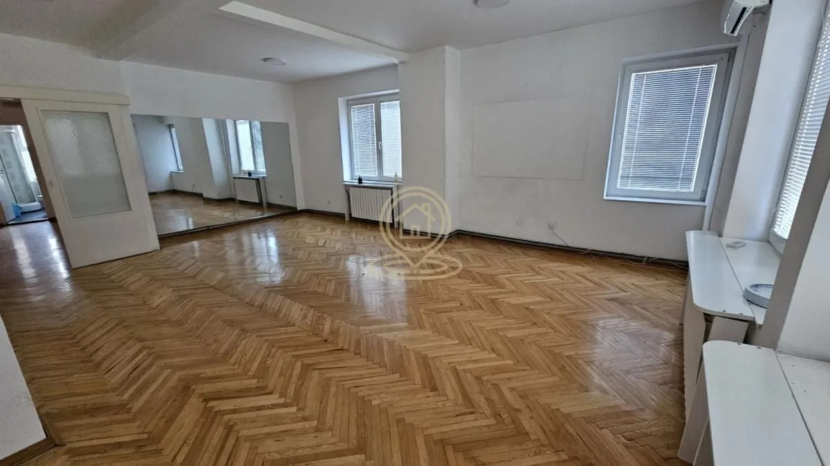 Rent, office space, 130m², Retenzija, Beograd