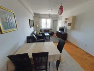 Izdavanje, dvosoban stan, 60m², Stari Aerodrom, Podgorica - image 15