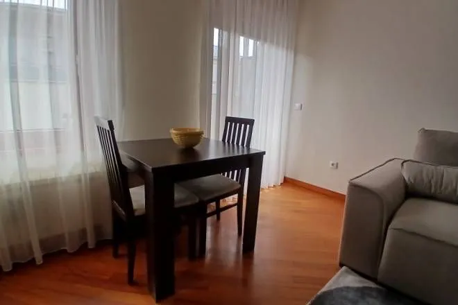 Rent, two bedroom apartment, 42m², Vukov Spomenik, Zvezdara Sve Podlokacije