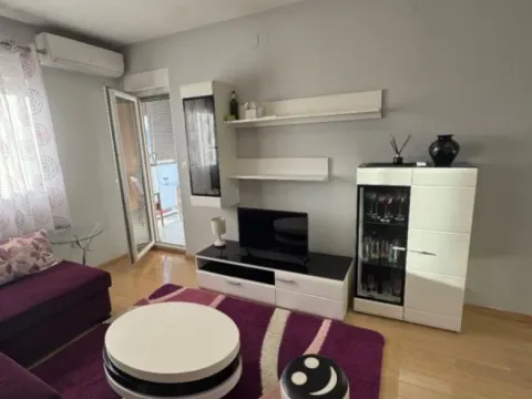 Sale, one bedroom apartment, 46m², City Kvart, Podgorica - image 10