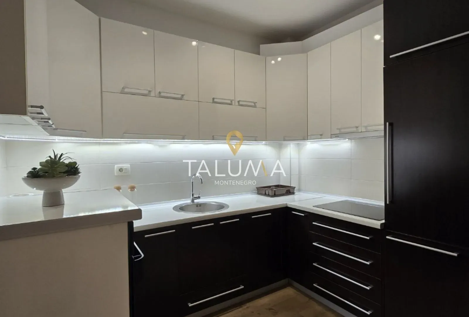 Izdavanje, jednosoban stan, 46m², Dalmatinska ulica, Podgorica