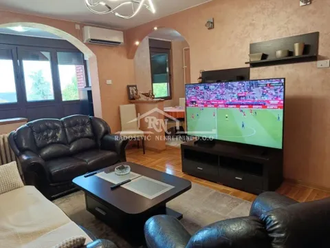 Prodaja, trosoban stan, 88m², Labudovo Brdo, Beograd - image 4