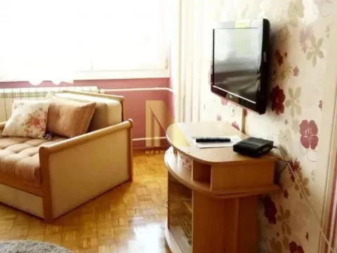 Izdavanje, garsonjera, 26m², Liman 2, Novi Sad Sve Podlokacije - image 3